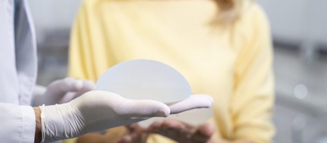 Quem Já Teve Câncer de Mama Pode Usar Prótese de Silicone?