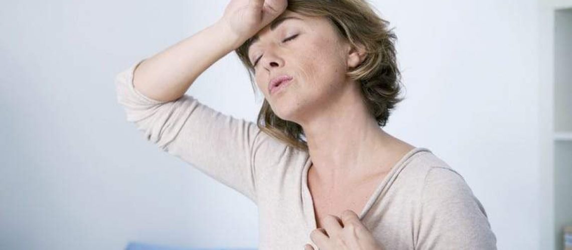 Menopausa: Entenda, Sintomas e Como a BH Consulta Pode Ajudar