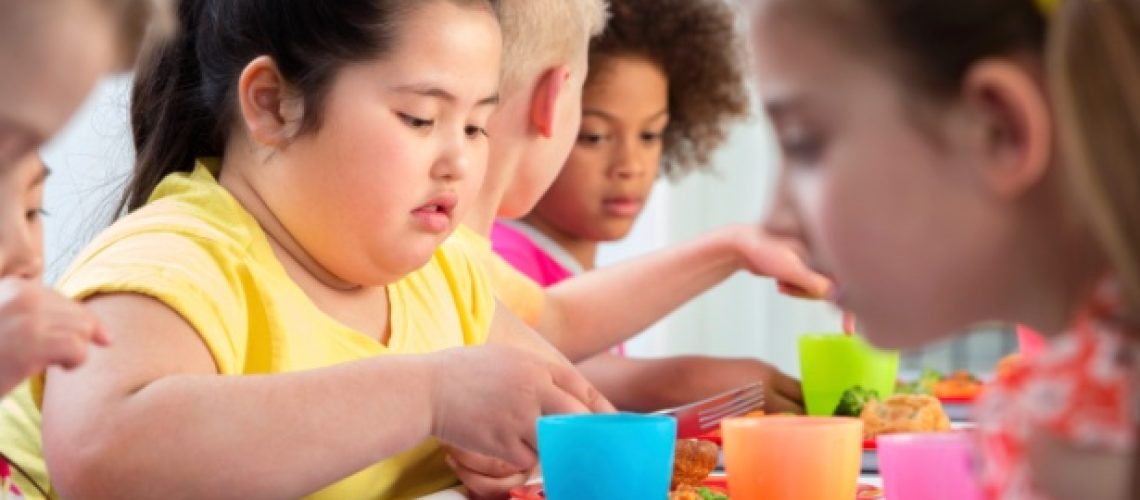 Crianças e Adolescentes Obesos